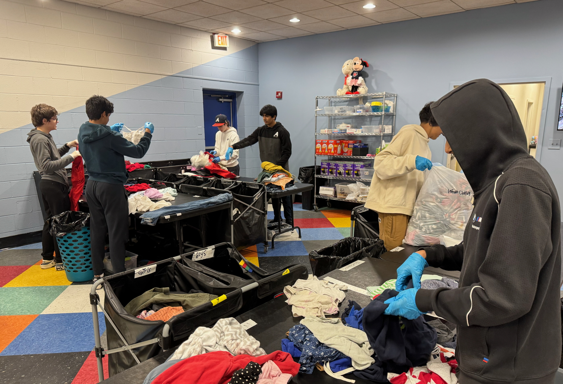 Hands of Hope volunteers working together